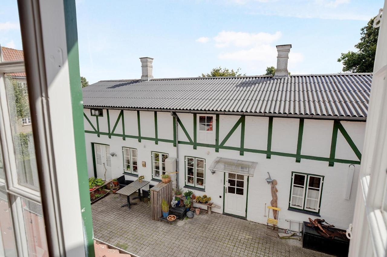 Korinth Bed & Breakfast ฟาบอร์ก ภายนอก รูปภาพ